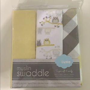 babe luxe muslin swaddle